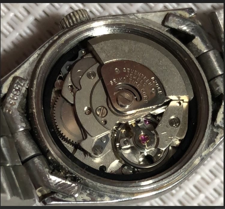 Vintage SEIKO 5 4206-0332 Automatic 17 Jewels Japan  รูปที่ 4