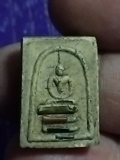 สมเด็จพิมพ์คะแนน หลังยันต์ พิมพ์ตะกรุด 3 ดอก หลวงพ่อมุ่ย วัดดอนไร่ จ.สุพรรณบุรี เนื้อผง จัดสร้างขึ้นประมาณปี 2512-2515 เก่า แท้ สวย หายาก รูปที่ 3