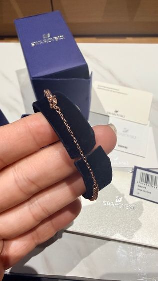 Swarovski สร้อยข้อมือแท้ รูปที่ 4