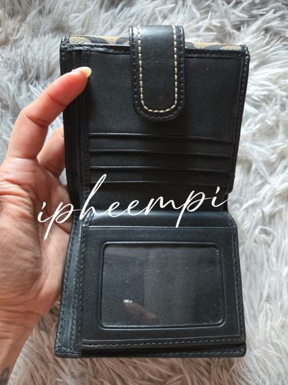 กระเป๋าสตางค์ COACH ลายตารางสีดำ ของแท้ - ใช้เอง ขอปล่อย 690 บาท