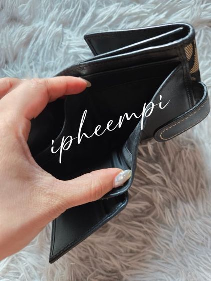 กระเป๋าสตางค์ COACH ลายตารางสีดำ ของแท้ - ใช้เอง ขอปล่อย 690 บาท รูปที่ 7