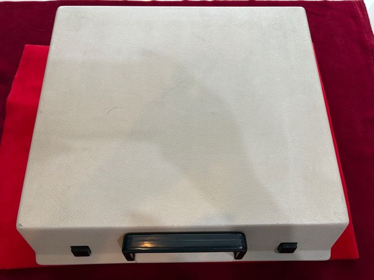 เครื่องพิมพ์ดีด OLYMPIA รูปที่ 7