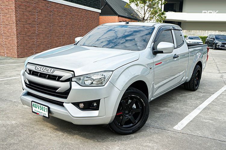 รถ Isuzu D-MAX 1.9 S สี เทา