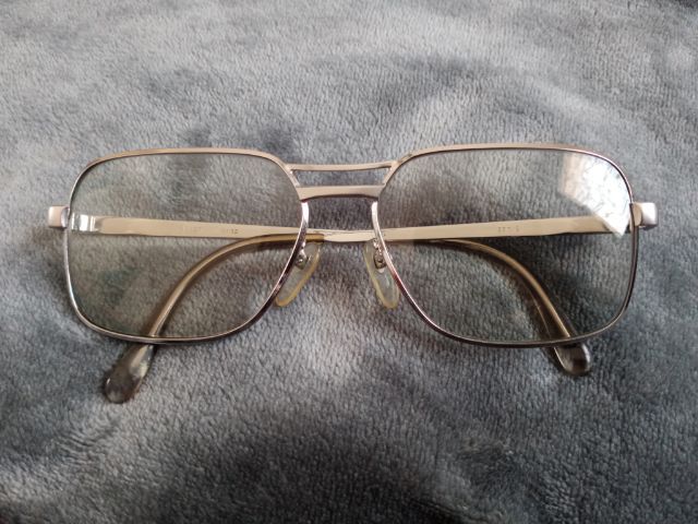 แว่นตาNikon เลนส์กรองแสง ค่าสายตาปกติ(จากญี่ปุ่นสวย) รูปที่ 2