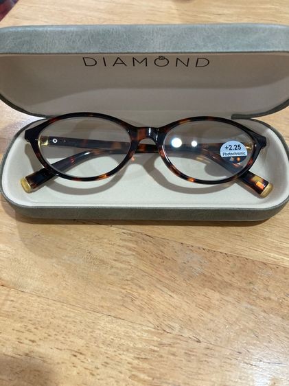 แว่นสายตายาว ออโต้เลนส์