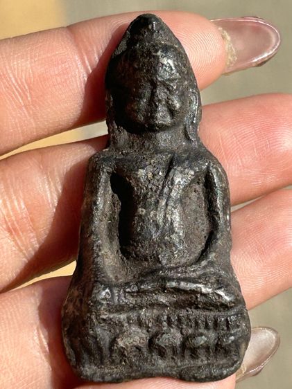 พระเครื่องไม่ทราบที่