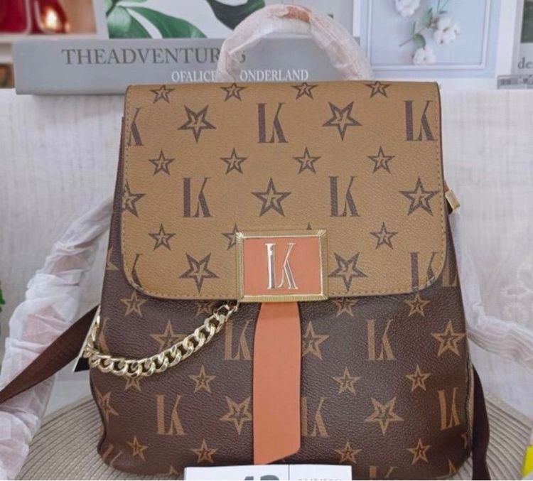 ไม่ระบุ น้ำตาล กระเป๋าหนังแท้สวยมากราคาพิเศษโปรโมชั่น 850 บาทจัดส่งฟรี