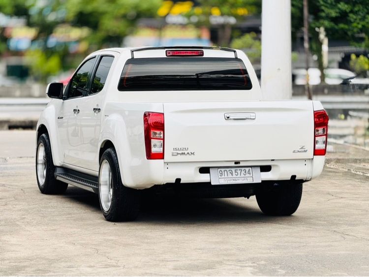 Isuzu D-MAX 2019 1.9 Hi-Lander Stealth Z Prestige Pickup ดีเซล ไม่ติดแก๊ส เกียร์ธรรมดา ขาว รูปที่ 4