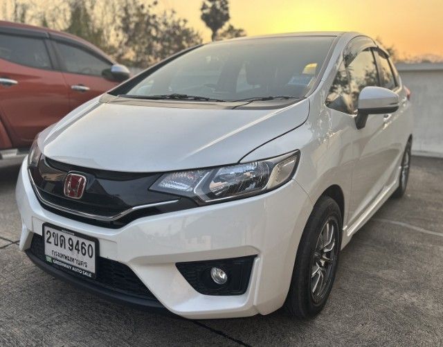 Honda Jazz 2016 1.5 SV i-VTEC เบนซิน เกียร์อัตโนมัติ ขาว รูปที่ 2