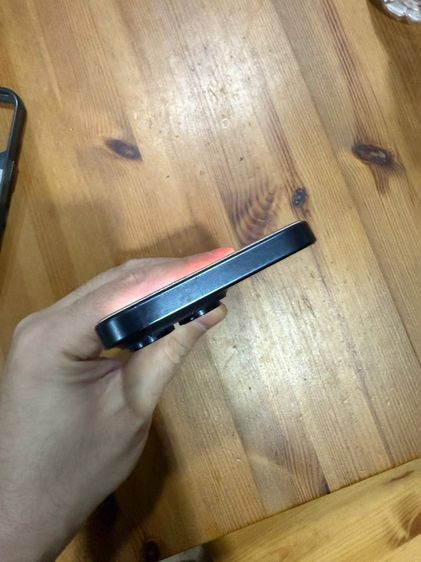 Apple 15 Pro Max รูปที่ 3