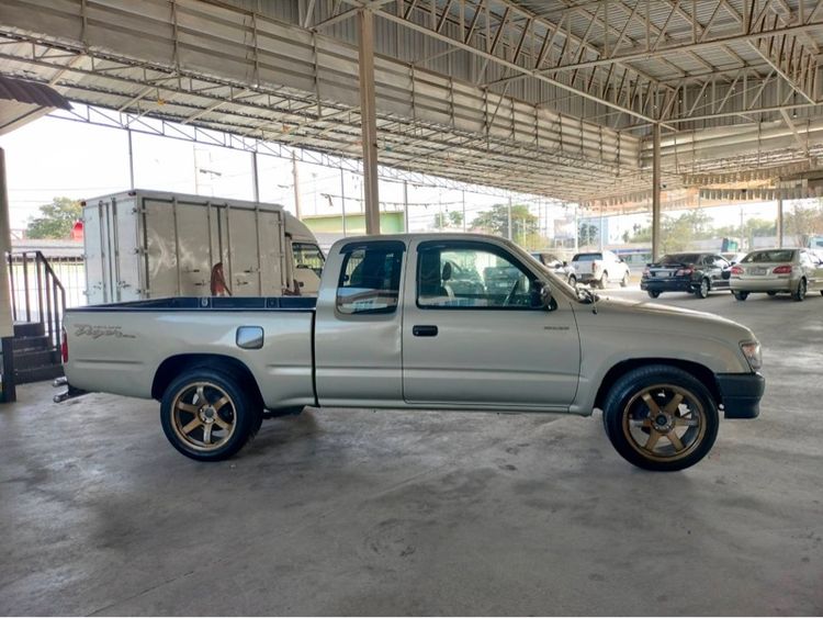 Toyota Hilux Tiger 2000 2.5 GL Pickup ดีเซล ไม่ติดแก๊ส เกียร์ธรรมดา น้ำตาล รูปที่ 2