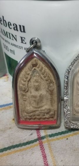 พระขุนแผนซุ้มเรือนแก้วเนื้อผงพุทธคุณ หลวงปู่เหรียญ วัดหนองบัวเนื้อชมพู