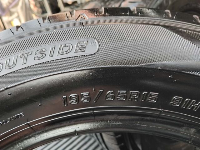 ยาง Dunlop 195 65 15 กลางปี 23