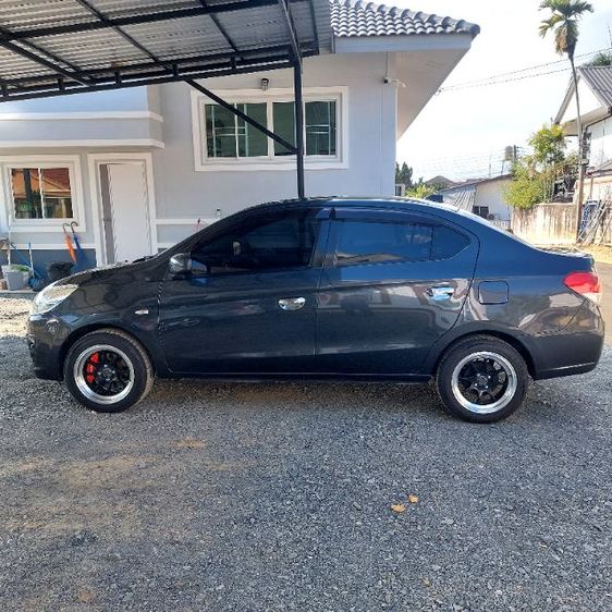Mitsubishi Attrage 2014 1.2 GLX Sedan เบนซิน ไม่ติดแก๊ส เกียร์ธรรมดา เทา รูปที่ 4
