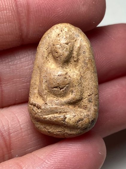 พระปางสมาธิเนื้อผง