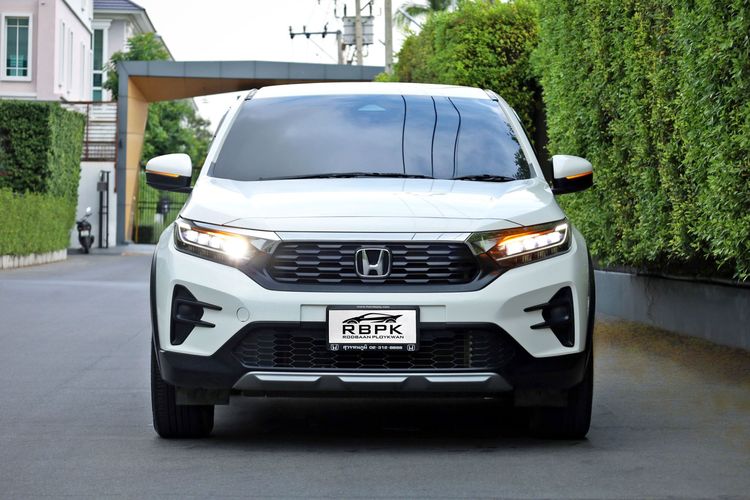 Honda WR-V 2024 1.5 SV Utility-car เบนซิน ไม่ติดแก๊ส เกียร์อัตโนมัติ ขาว รูปที่ 2