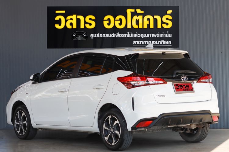 Toyota Yaris 2023 1.2 Sport Sedan เบนซิน ไม่ติดแก๊ส เกียร์อัตโนมัติ ขาว รูปที่ 4
