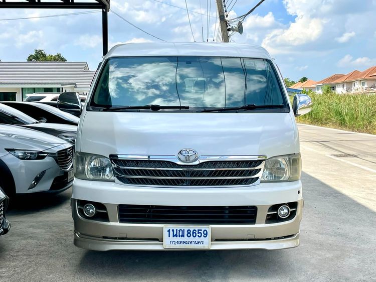 Toyota Ventury 2010 2.7 V Van เบนซิน ไม่ติดแก๊ส เกียร์อัตโนมัติ ขาว รูปที่ 2
