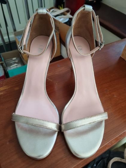 รองเท้าโอแอนด์บีสภาพนางฟ้า