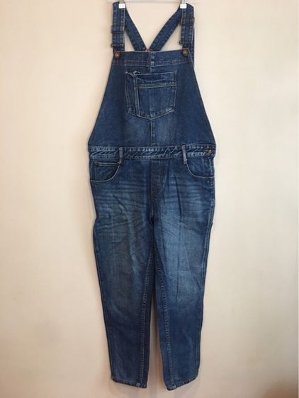 ชุดเอี๊ยม zara