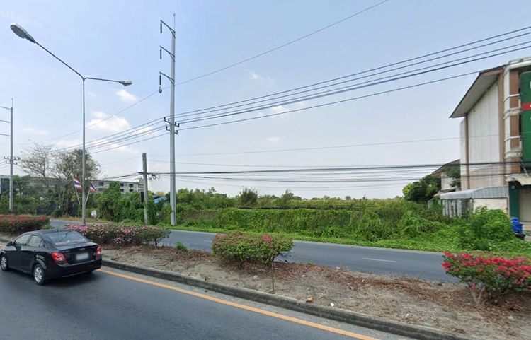 ขายที่ดินแปลงใหญ่เนื้อที่ 25-0-46 ไร่ ติดถนนศาลายา  อ.พุทธมณฑล จ.นครปฐม เหมาะลงทุนเชิงพาณิชย์