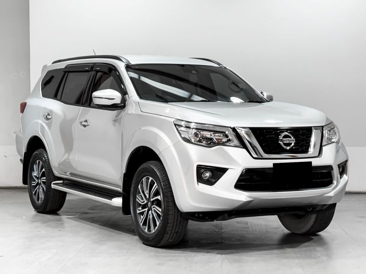 Nissan Terra 2021 2.3 VL Utility-car ดีเซล เกียร์อัตโนมัติ บรอนซ์เงิน รูปที่ 3