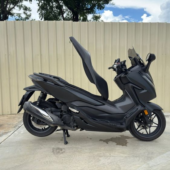 Honda forza 300 รูปที่ 2