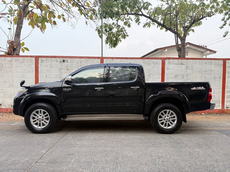 Toyota Hilux Vigo Champ 2012 Double Cab 2.5 E VNT Prerunner Sedan ดีเซล ไม่ติดแก๊ส เกียร์ธรรมดา ดำ รูปที่ 4