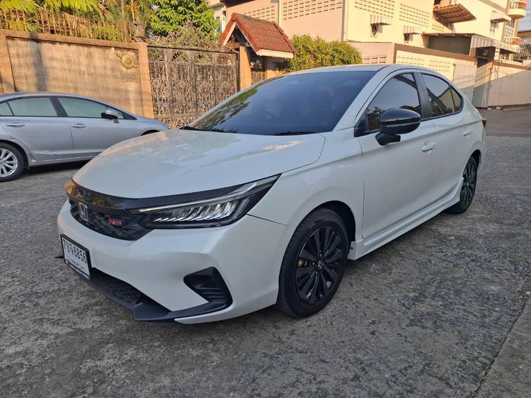 Honda City 2024 1.5 e:HEV RS Sedan ไฮบริด เกียร์อัตโนมัติ ขาว รูปที่ 2