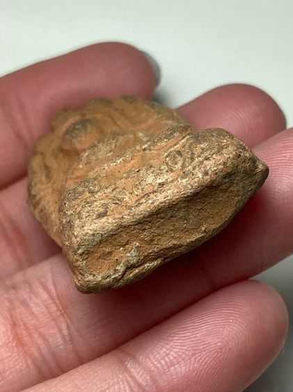 พระปางมารวิชัยเนื้อดิน รูปที่ 5