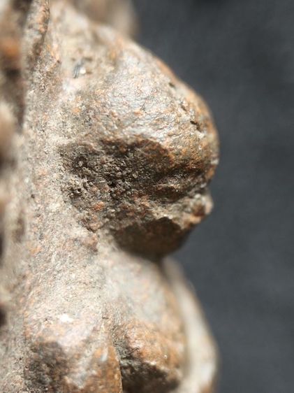 พระรอดลำพูนพิมพ์ใหญ่เนื้อเขียวหินครก รูปที่ 9