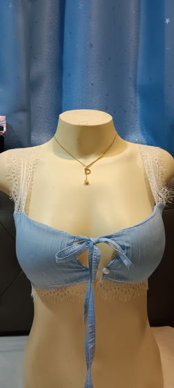 เสื้อผูกหน้า แต่งลูกไม้