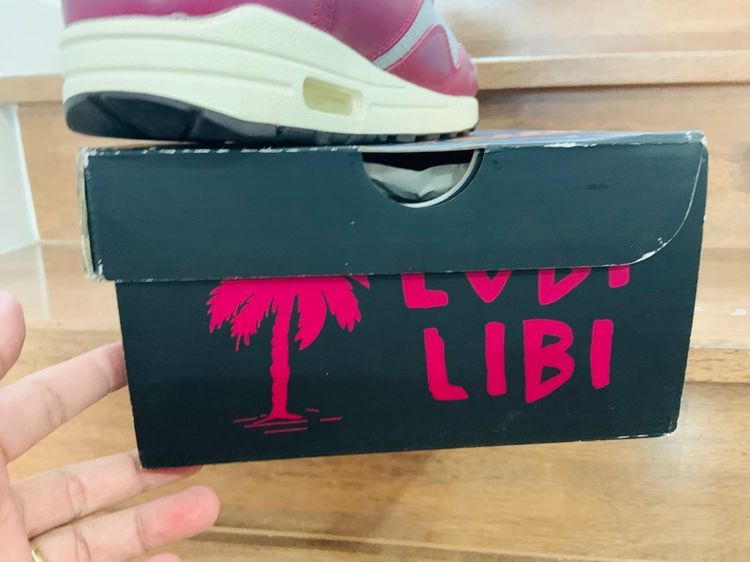 รองเท้า NIKE AIR MAX 1 PATTA เบอร์ 40.5 cm 25.5 คนเท้า 25-26 cm ใส่ได้ครับ สภาพดีมาก พื้นเต็ม กล่องครบ ทรงสวย หายากน่าสะลมครับ รูปที่ 6