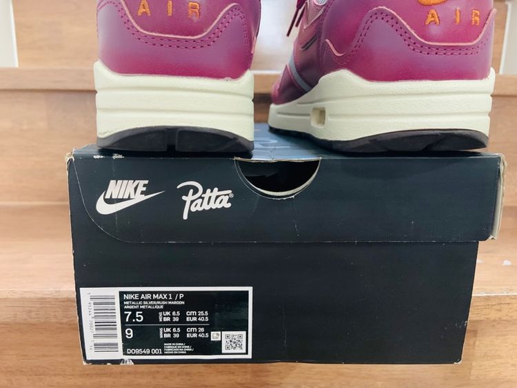 รองเท้า NIKE AIR MAX 1 PATTA เบอร์ 40.5 cm 25.5 คนเท้า 25-26 cm ใส่ได้ครับ สภาพดีมาก พื้นเต็ม กล่องครบ ทรงสวย หายากน่าสะลมครับ รูปที่ 9