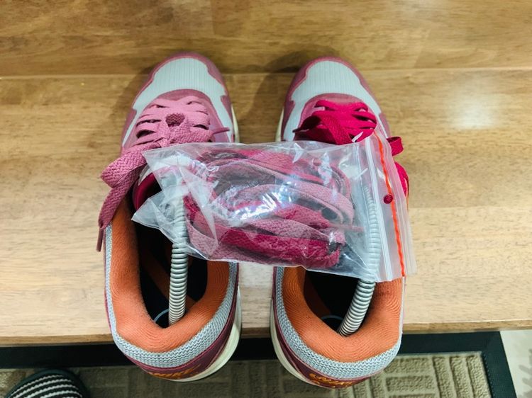 รองเท้า NIKE AIR MAX 1 PATTA เบอร์ 40.5 cm 25.5 คนเท้า 25-26 cm ใส่ได้ครับ สภาพดีมาก พื้นเต็ม กล่องครบ ทรงสวย หายากน่าสะลมครับ รูปที่ 10