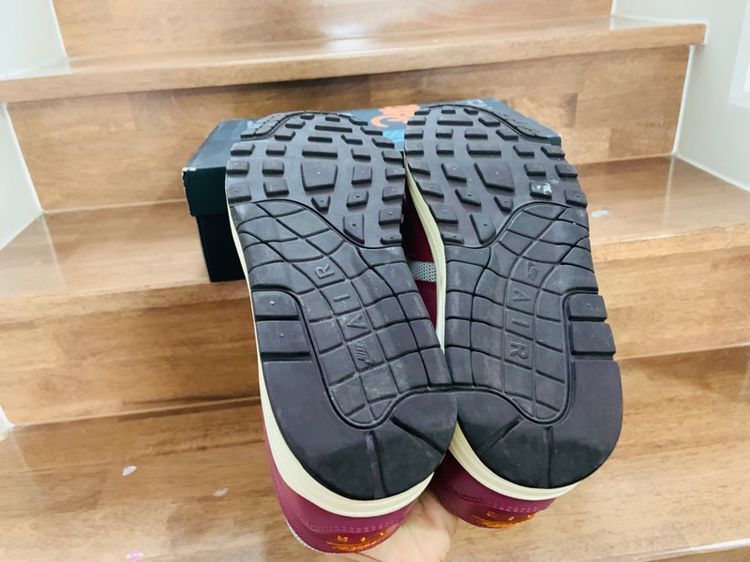 รองเท้า NIKE AIR MAX 1 PATTA เบอร์ 40.5 cm 25.5 คนเท้า 25-26 cm ใส่ได้ครับ สภาพดีมาก พื้นเต็ม กล่องครบ ทรงสวย หายากน่าสะลมครับ รูปที่ 8