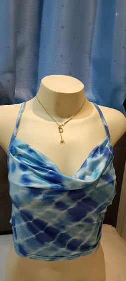 เสื้อสายเดี่ยวไขว้หลัง คอถ่วง Shein