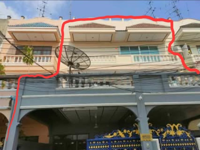 ขายทาวน์โฮม 2 คูหา จรัญสนิทวงศ์ 3 — พร้อมเข้าอยู่ทันที