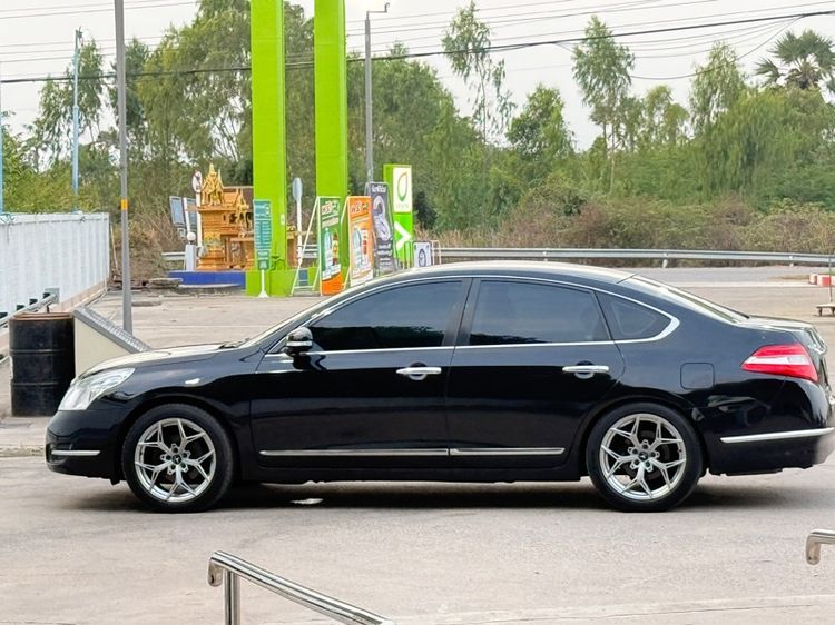 รถ Nissan Teana 2.5 250 XV สี ดำ