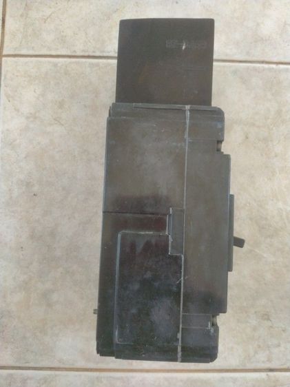 เซอร์กิตเบรกเกอร์ Fuji SA303R รูปที่ 2