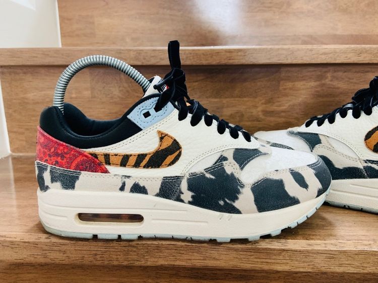 รองเท้า NIKE AIR MAX 1 แท้ 💯 เบอร์ 40.5 cm 25.5 คนเท้า 25-26 cm ใส่ได้ครับ สภาพดีมาก พื้นเต็ม ทรงสวย หายากน่าสะลมครับ รูปที่ 2