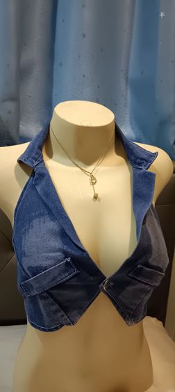 เสื้อยีนส์ คล้องคอ