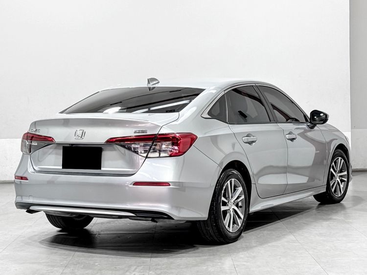 Honda Civic 2022 1.8 EL i-VTEC Sedan เบนซิน เกียร์อัตโนมัติ บรอนซ์เงิน รูปที่ 4