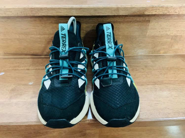 รองเท้า ADIDAS แท้ 💯 เบอร์ 40 cm 25 คนเท้า 25-26 cm ใส่ได้ครับ สภาพดีมาก พื้นเต็ม ทรงสวย หายากน่าสะลมครับ รูปที่ 4