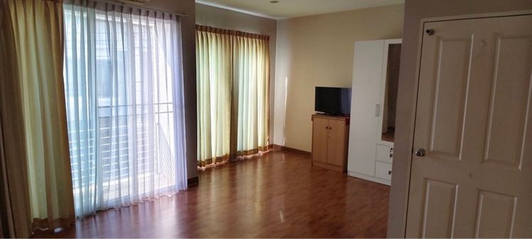 AP (Thailand) 2012 มีบางส่วน ไม่ใช่ ทาวน์โฮม 2 ชั้น โครงการบ้านกลางเมือง รูปที่ 3