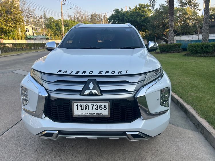 รถ Mitsubishi Pajero Sport 2.4 GT Premium 2WD สี ขาว