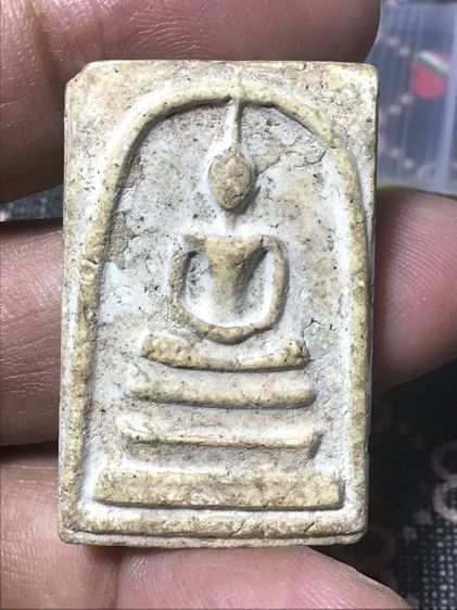 สมเด็จหลังกระดาน 