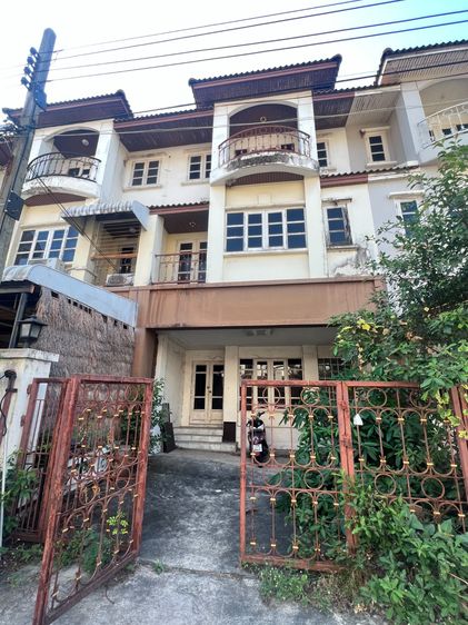 ทาวน์เฮาส์ 3 ชั้น ซิตี้ปาร์ค ศรีนครินทร์ 45 เนื้อที่ 24.4 ตร.ว. ขายเพียง 5 ล้านบาท เจ้าของขายเอง