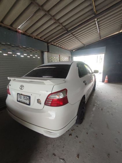 รถ Toyota Vios 1.5 E สี ขาว