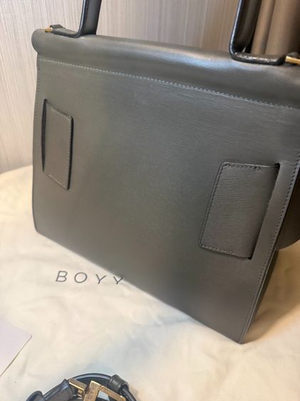 Boyy Karl32 สีเทา ใหญ่ใส่ได้จุเลยค่ะ ของแท้มือสอง สภาพสวย รูปที่ 7